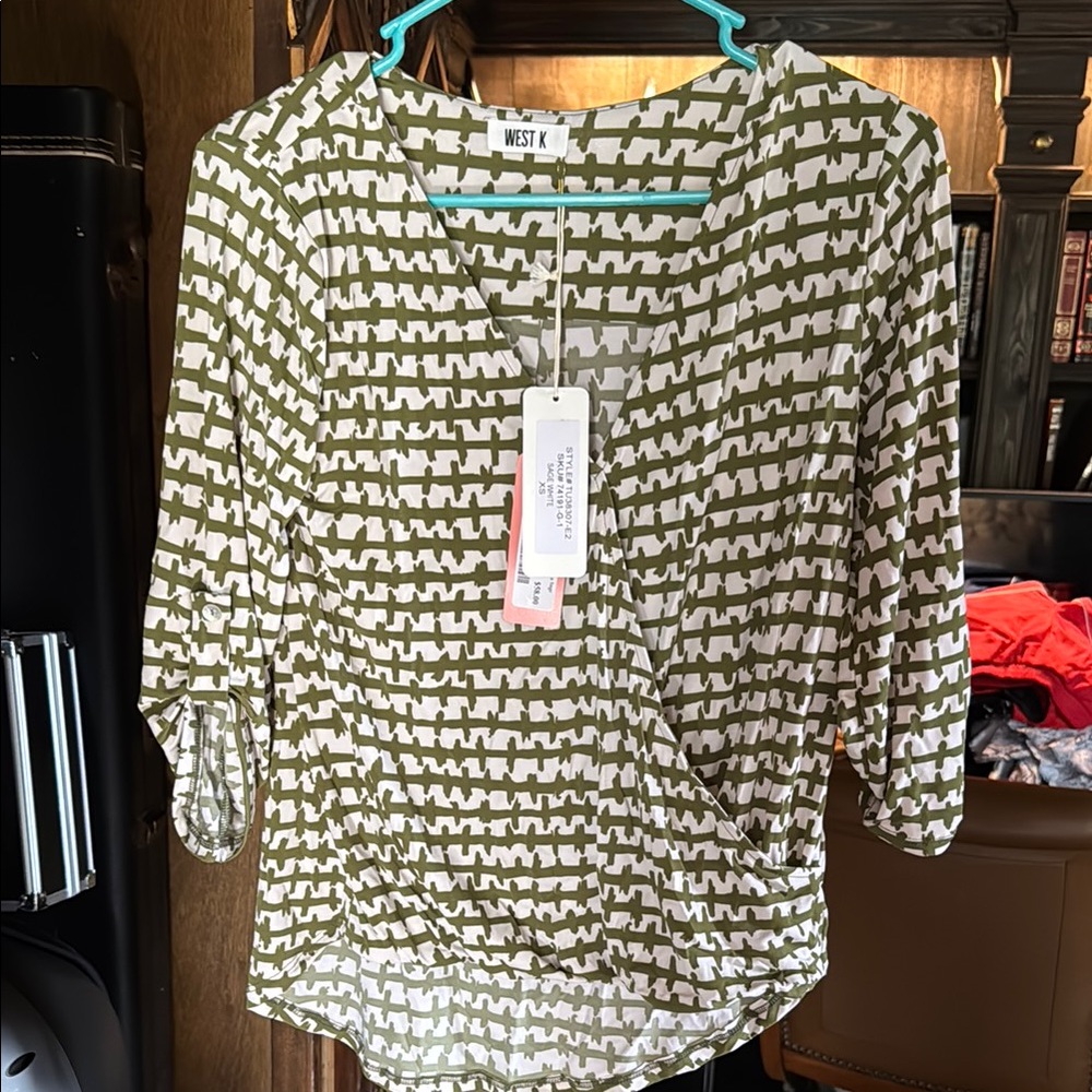 Green and White Wrap Blouse with Mandarin Collar